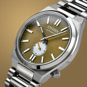 Citizen Tsuyosa Erkek Kol Saati – 40 mm – Çelik Kasa – Çelik Kordon – Altın Dokulu Kadran – Otomatik