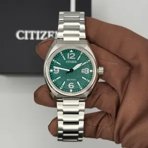 Citizen Erkek Kol Saati - Paslanmaz Çelik Kasa - Yeşil Kadran - Eco-Drive