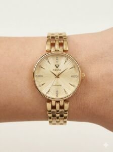 Fiesta Kadın Kol Saati | 36 mm Altın Renk Çelik Kasa, Altın Renk Çelik Kordon, Safir Cam