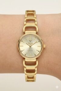 Fiesta Kadın Kol Saati | 24 mm Çelik Kasa, Altın Renk Çelik Kordon, Safir Cam, Zarif Tasarım