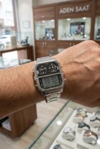 Lee Cooper Anlog & Dijital Erkek Kol Saati | 50 mm Çelik Kasa, Çelik Kordon, 5 ATM Su Geçirmez