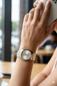 Reward Kadın Kol Saati | 32 mm Çelik Kasa, Çift Renk Çelik Kordon, Mineral Cam