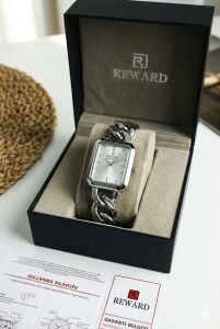 Reward Gümüş Renk Kadın Kol Saati | 22 mm Çelik Kasa, Dikdörtgen Kadran, Kalın Zincir Çelik Kordon