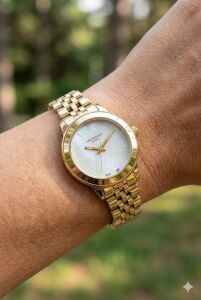 Lee Cooper Sedef Kadran Kadın Kol Saati | 30 mm Altın Renk Çelik Kasa, Çelik Kordon