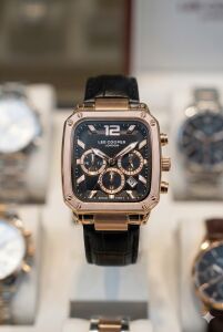 Lee Cooper Siyah Deri Kordon Erkek Kol Saati | 39 mm Rose Renk Çelik Kasa, Mineral Cam, 5ATM