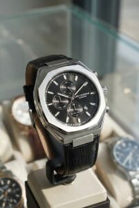 Lee Cooper Klasik Dual Time Erkek Kol Saati | 43 mm Çelik Kasa,  Siyah Deri Kordon, 5 ATM