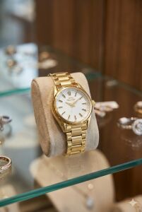 Slazenger Kadın Kol Saati | 30mm, Altın Renk Çelik Kordon, Mineral Cam, 5ATM