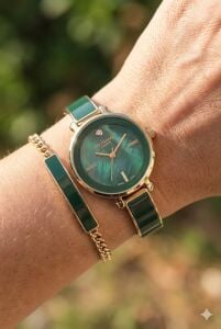 Lee Cooper Yeşil Kadranlı Kadın Kol Saati | Altın Renk Çelik Kordonlu - Bileklik Hediyeli