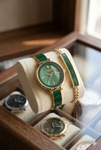 Lee Cooper Yeşil Kadranlı Kadın Kol Saati | Altın Renk Çelik Kordonlu - Bileklik Hediyeli