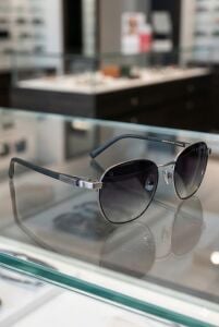 Quantum Erkek Güneş Gözlüğü | 53mm, Titanyum Çerçeve, Polarize