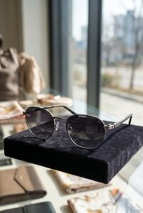 Quantum Erkek Güneş Gözlüğü | 53mm, Titanyum Çerçeve, Polarize