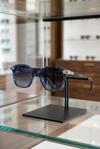 Quantum Unisex Sofistike Tasarım Güneş Gözlüğü | Lacivert Asetat Çerçeve, Polarize Cam, 49mm