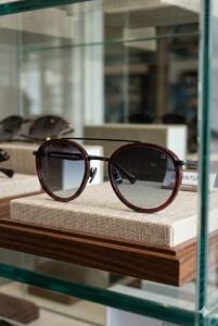 Quantum Erkek Güneş Gözlüğü | Sofistike Tasarım, Polarize Cam, 51 mm