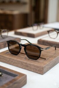 Quantum Siyah Kahverengi Polarize Unisex Güneş Gözlüğü 49 mm