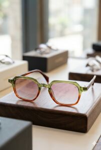 Quantum İki Renk Pembe Cam Polarize Unisex Güneş Gözlüğü 46 mm