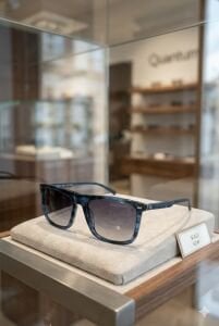 Quantum Lacivert Polarize Erkek Güneş Gözlüğü 57 mm