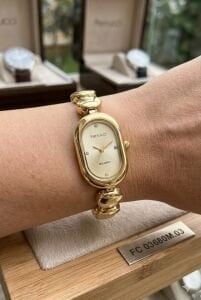 Ferrucci Kadın 33 mm Çelik Kasa Altın Kordon Altın Kadran Klasik Kol Saati