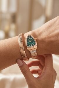 Essence Kadın 22 mm Çelik Kasa Rose Gold Çelik Kordon Yeşil Kadran Kol Saati