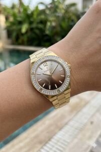 Essence Kadın 32 mm Çelik Kasa Altın Çelik Kordon Kahverengi Kadran Kol Saati