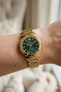 Essence Yeşil Kadran Kadın Kol Saati | 26 mm Çelik Kasa, Çelik Kordon, Zarif Tasarım