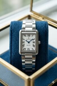 Essence Gümüş Dikdörtgen Kasa Kadın Kol Saati | 22 mm Çelik Kasa, Gümüş Çelik Kordon, Beyaz Kadran