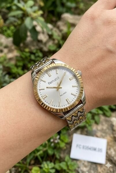Ferrucci Gümüş Kadın Kol Saati | 33 mm Çelik Kasa, Altın Gümüş Metal Kordon, Gümüş Kadran