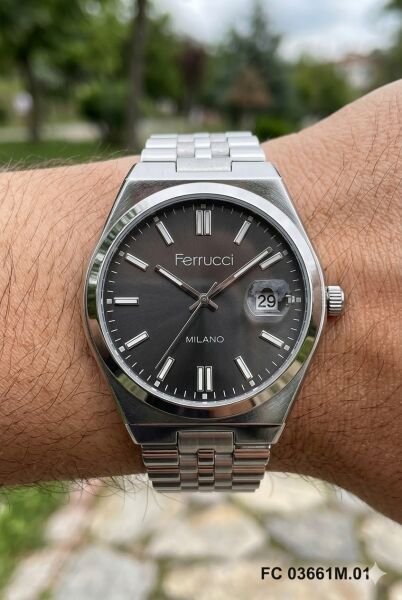 Ferrucci Modern Erkek Kol Saati | 40 mm Çelik Kasa, Gümüş Metal Kordon, Siyah Kadran