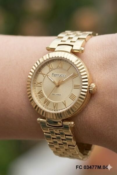 Ferrucci Altın Yuvarlak Kasa Kadın Kol Saati | 35 mm Çelik Kasa, Altın Metal Kordon, Altın Kadran
