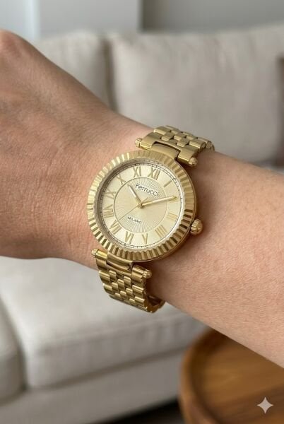 Ferrucci Altın Yuvarlak Kasa Kadın Kol Saati | 35 mm Çelik Kasa, Altın Metal Kordon, Altın Kadran