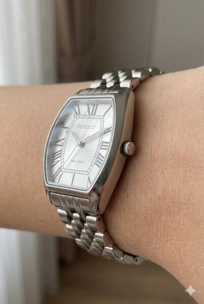 Ferrucci Dikdörtgen Kasa Kadın Kol Saati | 28 mm Çelik Kasa, Gümüş Metal Kordon, Gümüş Kadran