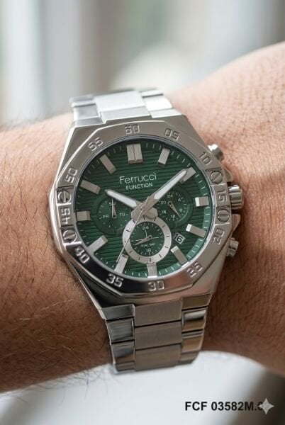 Ferrucci Modern Tasarım Erkek Kol Saati | 45 mm Çelik Kasa, Gümüş Metal Kordon, Yeşil Kadran