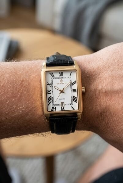 Gant Gold Dikdörtgen Kasa Erkek Kol Saati | 28.5 mm Çelik Kasa, Siyah Deri Kordon, Beyaz Kadran