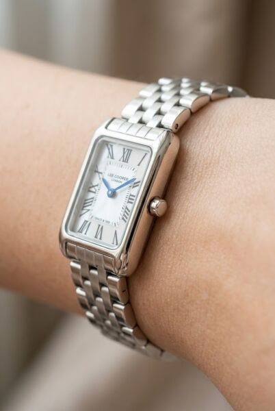 Lee Cooper Dikdörtgen Kasa Kadın Kol Saati | 21 mm Çelik Kasa, Çelik Kordon, Sedef Kadran