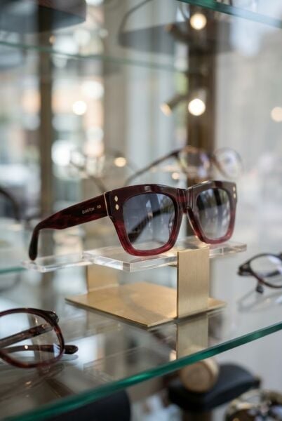 Quantum Kırmızı Kadın Güneş Gözlüğü | 51 mm Asetat Çerçeve, Füme Polarize Cam