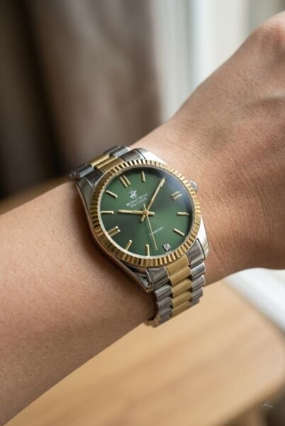 Beverly Hills Polo Club Kadın Kol Saati | 36 mm Çelik Kasa, Altın-Gümüş Çelik Kordon, Koyu Yeşil Kadran