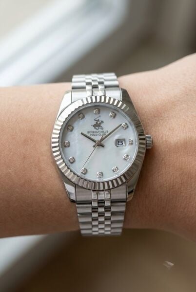 Beverly Hills Polo Club Gümüş Yuvarlak Kasa Kadın Kol Saati | 30 mm Çelik Kasa, Sedef Kadran