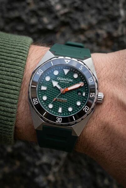 Quantum Barracuda Otomatik Kasa Erkek Kol Saati | 46 mm Kasa, Yeşil Silikon Kordon, Safir Cam