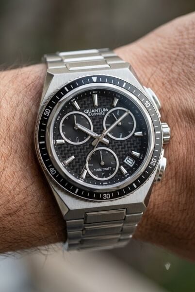Quantum Silver Yuvarlak Kasa Erkek Kol Saati | 41.5 mm Kasa, Gümüş Çelik Kordon, Siyah Kadran