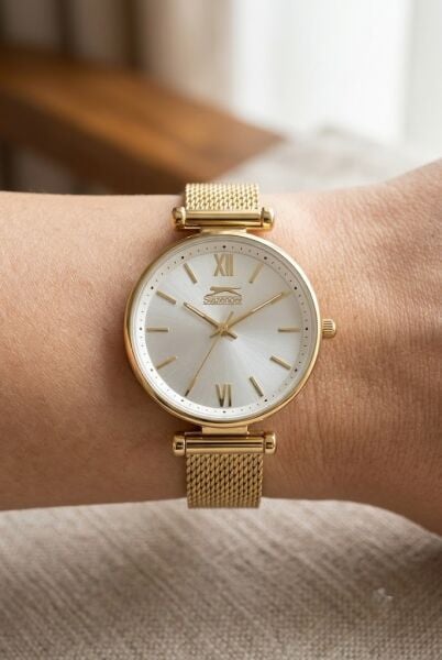 Slazenger Altın Kadın Kol Saati | 31 mm Yuvarlak Kasa, Hasır Kordon, Gümüş Kadran