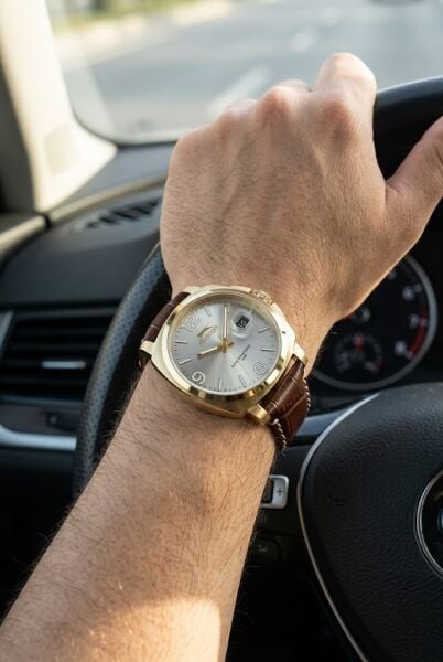 Slazenger Altın Kasa Erkek Kol Saati | 40 mm Kasa, Kahverengi Deri Kordon, Şık Tasarım