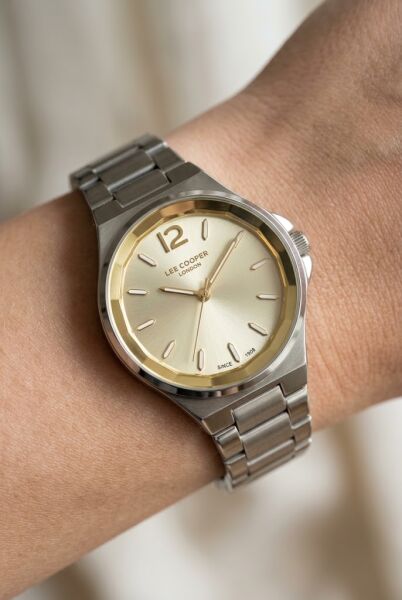Lee Cooper Gümüş-Altın Kadın Kol Saati | 32 mm Paslanmaz Çelik Kasa, Gold Kadran
