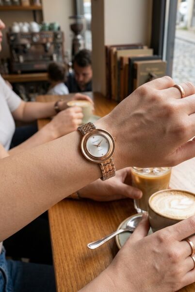 Ferrucci Rose-Gümüş Kadın Kol Saati | 33 mm Estetik Tasarım, Şık ve Modern