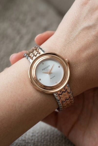 Ferrucci Rose-Gümüş Kadın Kol Saati | 33 mm Estetik Tasarım, Şık ve Modern