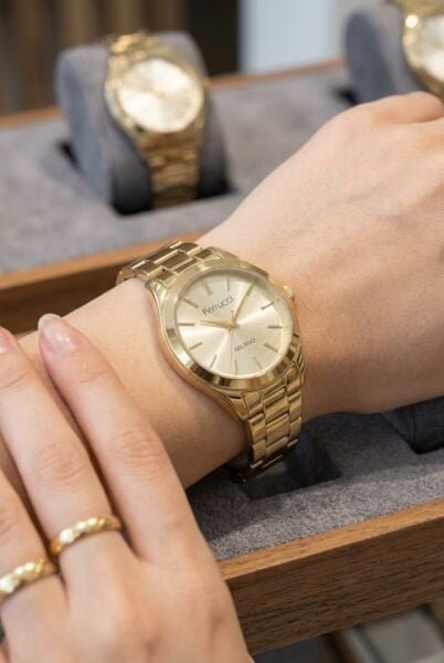 Ferrucci Altın Kadın Kol Saati | 34 mm Çelik Kordon, Altın Kadran ile Tarzını Tamamla