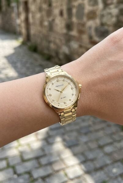 Ferrucci Lüks Görünümlü Altın Kadın Kol Saati | 34 mm Çelik Kordon, Taş Detaylı Kadran