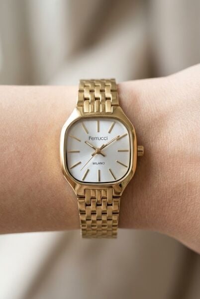 Ferrucci Şık ve Modern Kadın Kol Saati | 23 mm Altın Çelik Kordon, Gümüş Kadran