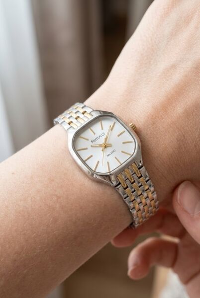 Ferrucci Şık ve Modern Kadın Kol Saati | 23 mm Çelik Kordon, Gümüş - Gold
