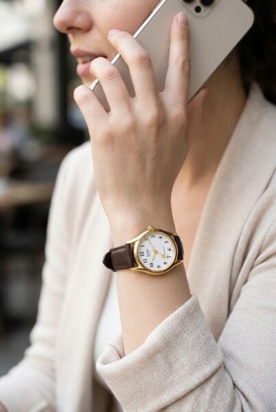 Casio Vintage Klasik Kadın Kol Saati | 23 mm Altın Renk Kasa, Kahverengi Deri Kordon