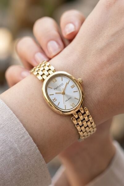 Ferrucci Vintage Zarif Kadın Kol Saati | 21 mm Altın Çelik Kordon, Oval Tasarım, Gümüş Kadran