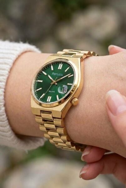 Ferrucci Vintage Lüks Görünümlü Kadın Kol Saati | 34 mm Altın Çelik Kordon, Yeşil Kadran, Takvimli